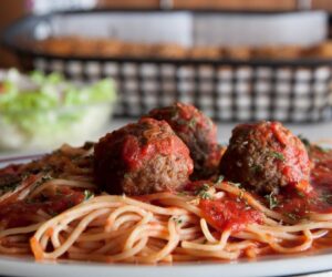 Spaghetti & Meatballs